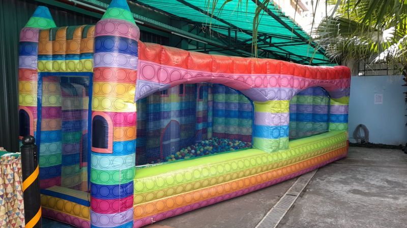 Piscina de Bolinha POP IT